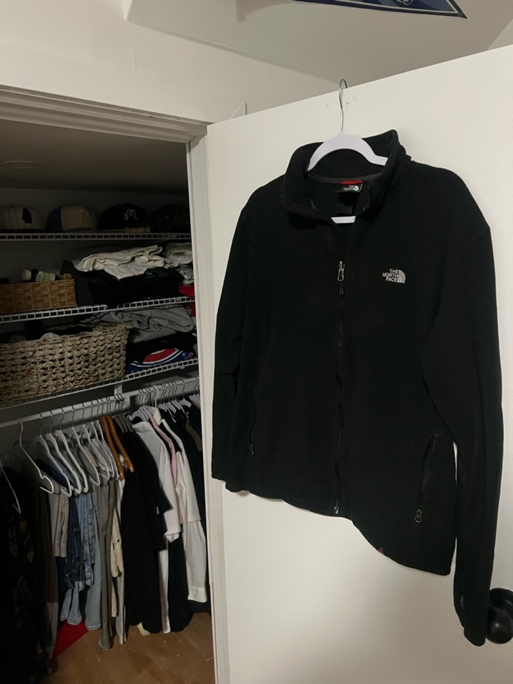 The North Face Black Full-Zip Men's Fleece Jacket